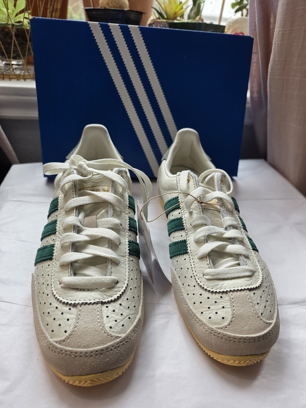 adidas Originals Women’s Japan Sneakers Collegiate Green Off White Yellow Sole